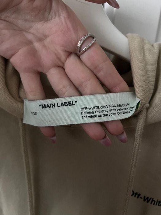 Hanorac off white, marimea L, fit M