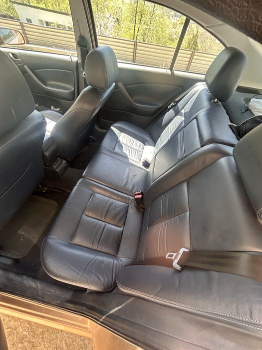 Skoda octavia 1 2.0 benzina