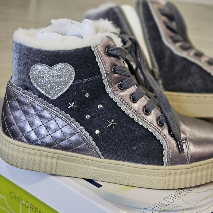 Детски боти Primigi