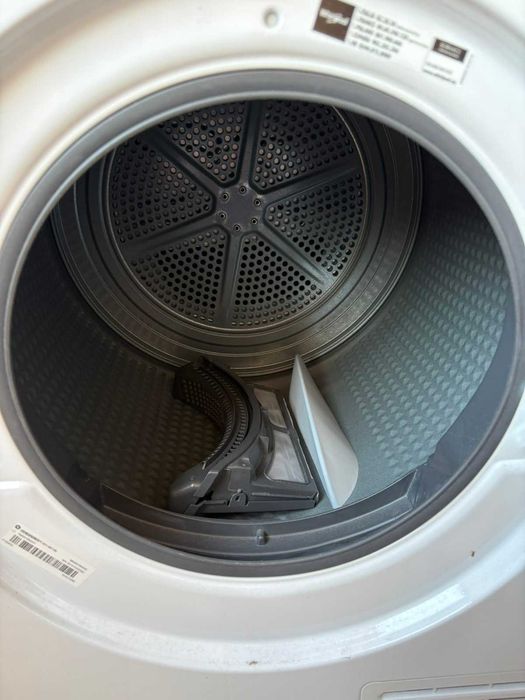 СУШИЛНЯ Whirlpool 8кг