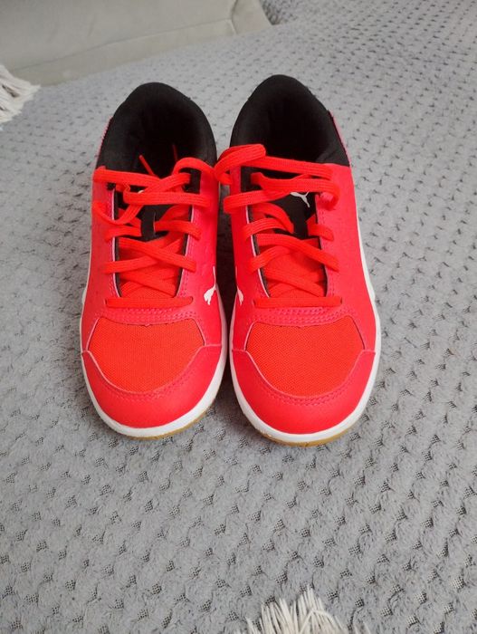 Adidasi stare foarte buna purtați 2-3ori