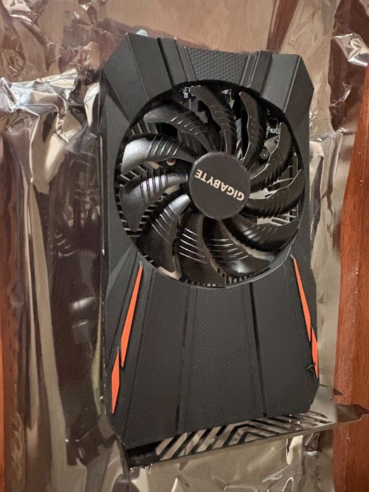 Видеокарта 1050ti от gigabyte