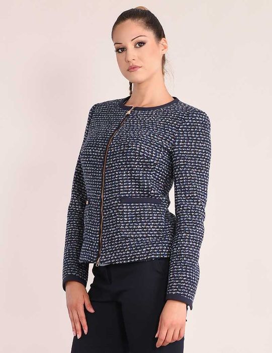 Изискано букле - Роси