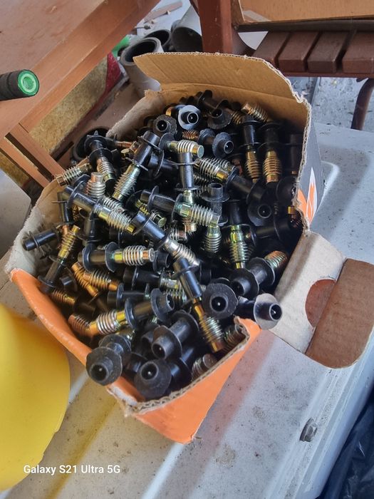 Pistol cu capse Spit