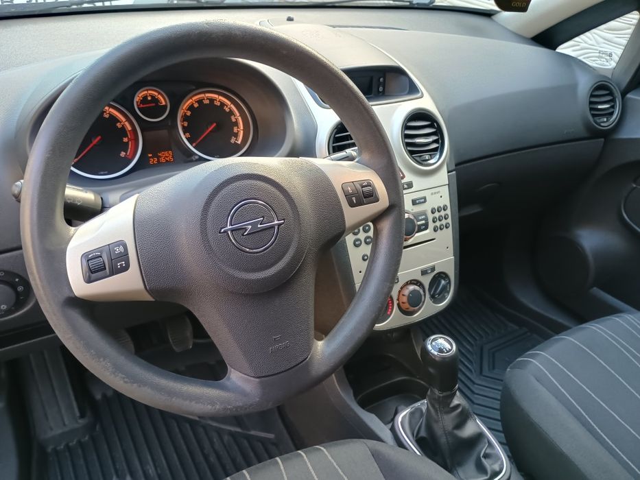 Opel  CORSA D!! EURO 4!!