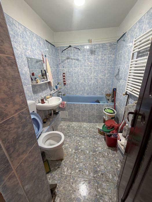 Vand Apartament cu 2 camere