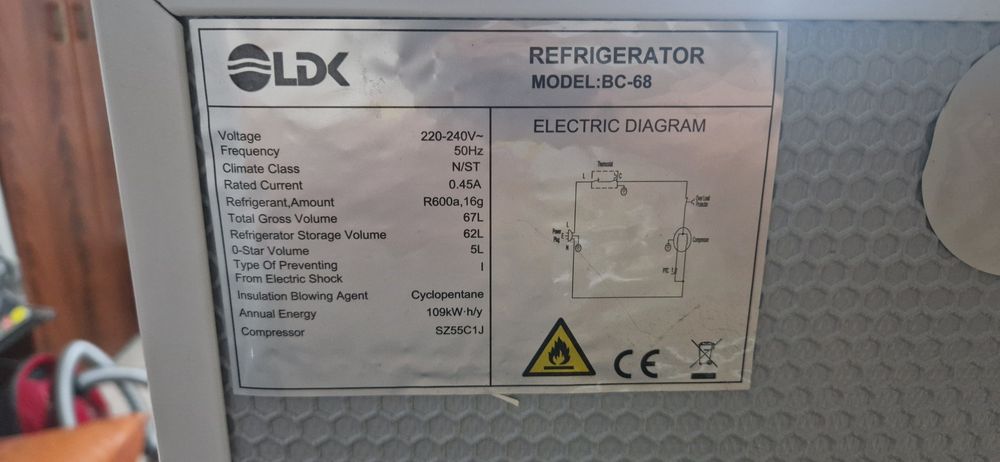 Frigider minibar LDK BC 68, Clasa A+,Capacitate 67L, H 64cm, alb (NOU)