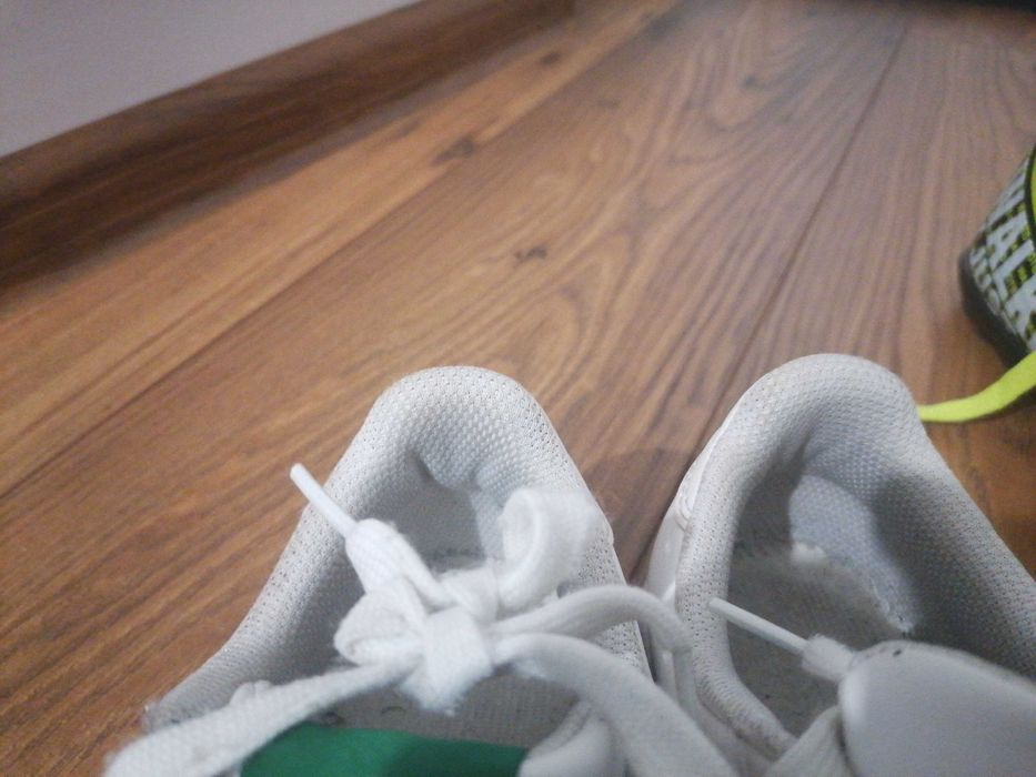 Маратонки Пума,запазени без протрито и скъсано изключително леки