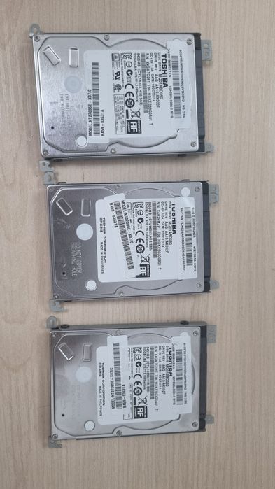 Продаю комплектующие для ноутбуков