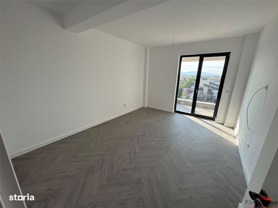 Garsoniera bloc nou, parcare inclusa, etaj 3 cu lift