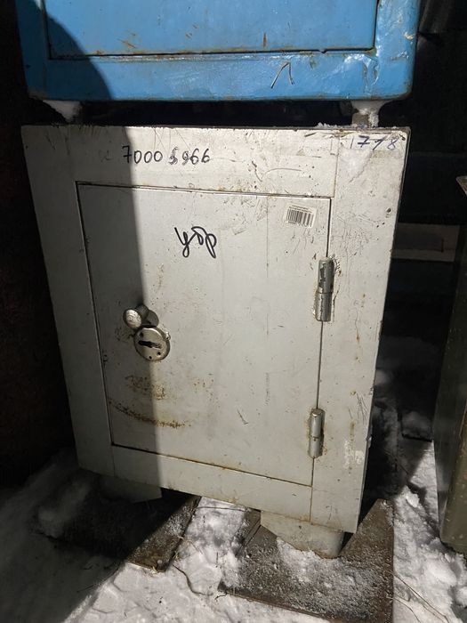 Сейф / Seif  в наличии