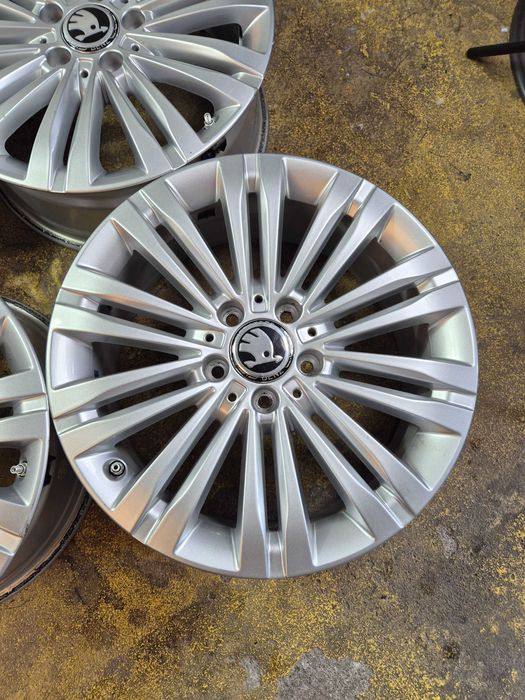 4 Jante Aliaj 5x112 17'' OE VW Golf Passat Caddy Touran Sharan Tiguan T-Roc / Skoda Superb Octavia Kodiaq Karoq 2025