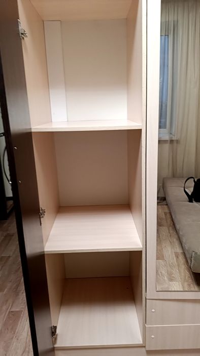 Продам шкаф срочно