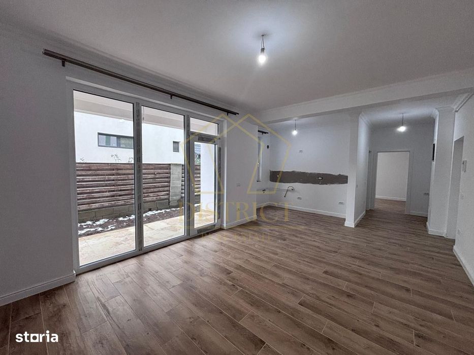 Apartamente noi cu 3 camere, curte 60-70mp | Dumbravita | CORA