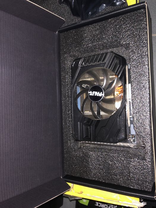 Видеокарта NVidia 1660 Super