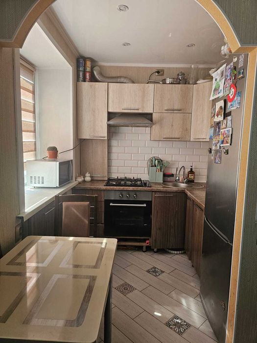 Продам 3 комнатную квартиру