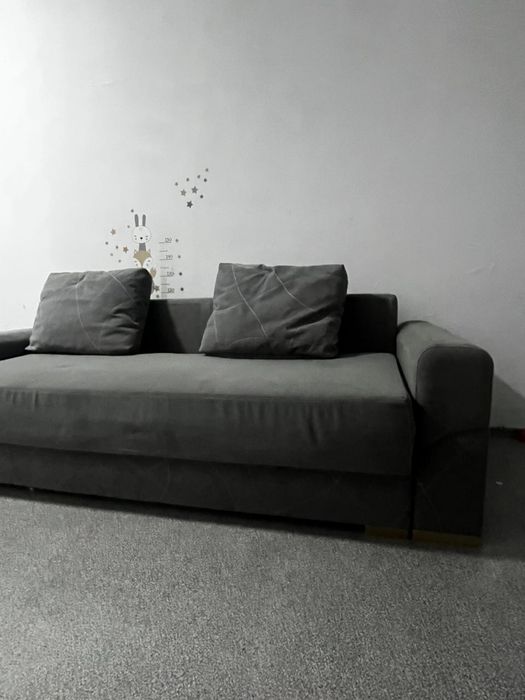 Продаю диван в отличном состоянии