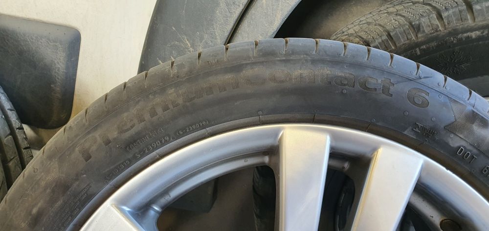 Континентал premium contact 225 45 17