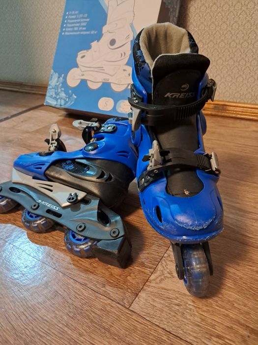 Продам роликовые коньки