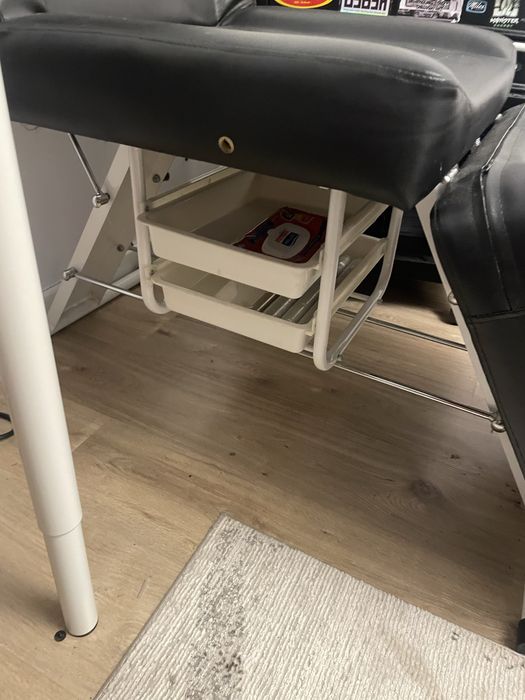 Mobilier pt Tatuat/Masaj/Salon Manichiura Pedichiura