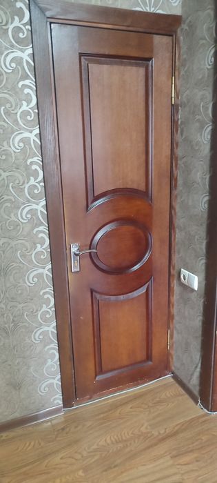 5ta eshigla sotiladi