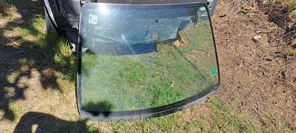 Предно (челно) стъкло за Рено меган сценик /Renault Megane Scenic