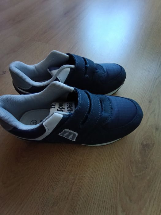 Pantofi sport copii noi mărime 30