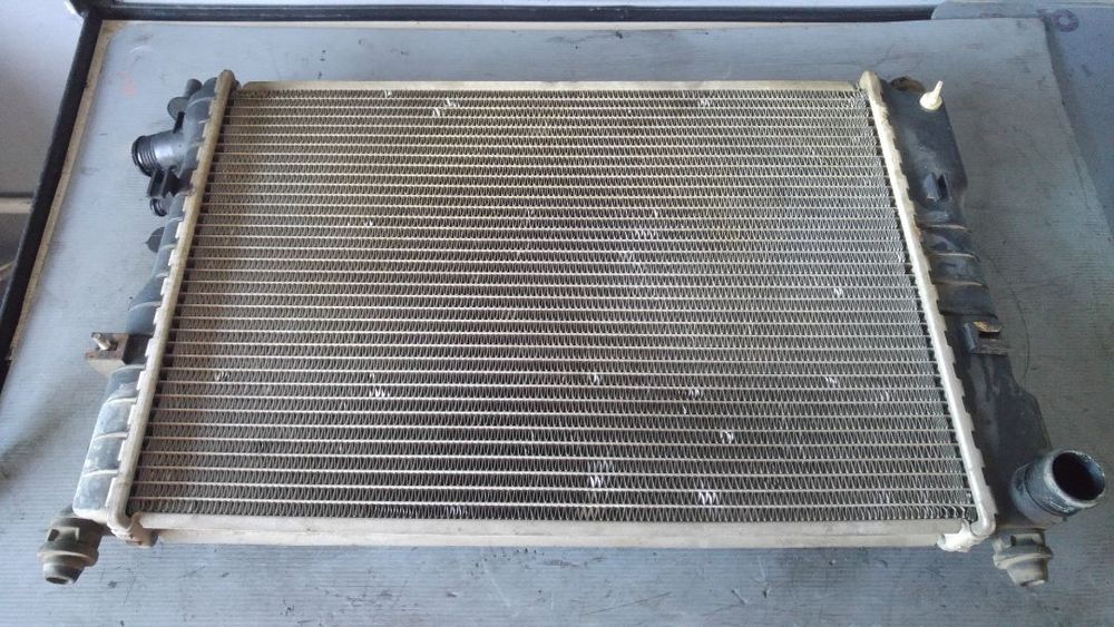 radiator apa ford escort 6 1.4 b 1995-2002