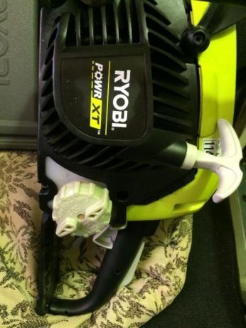 Ryobi 42 cc Benzină cu lanț 14 inch RCS4235B 2.3CP
