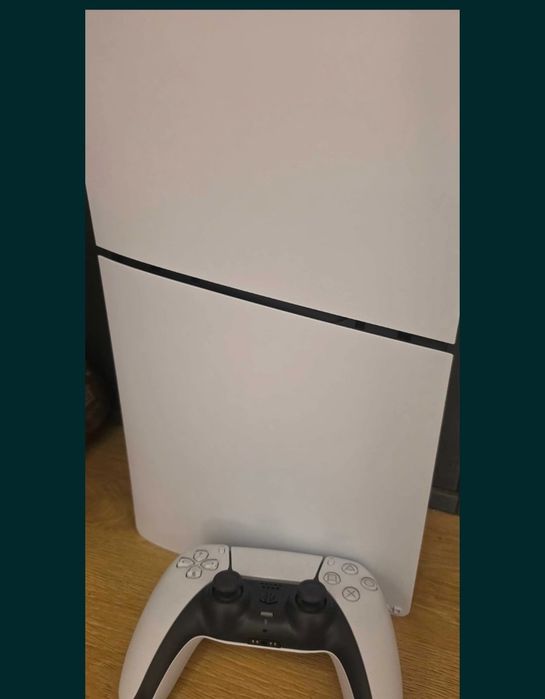 PlayStation 5 825GB