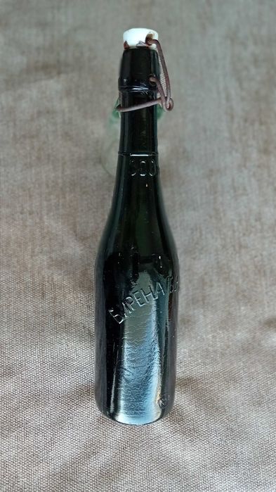 Антикварни бирени бутилки