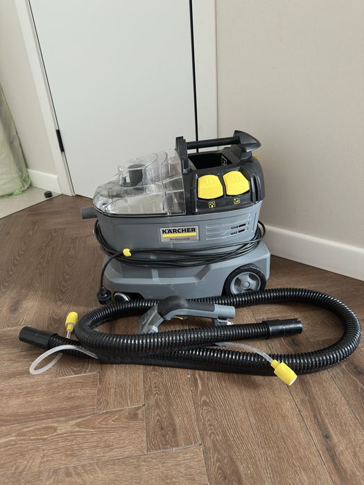 Моющий пылесос Karcher Puzzi 8/1