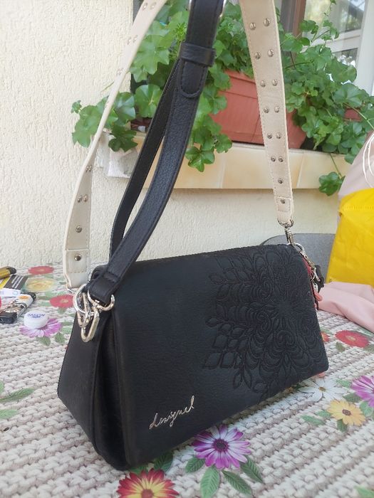 Дамска чанта DESIGUAL с 2 дръжки