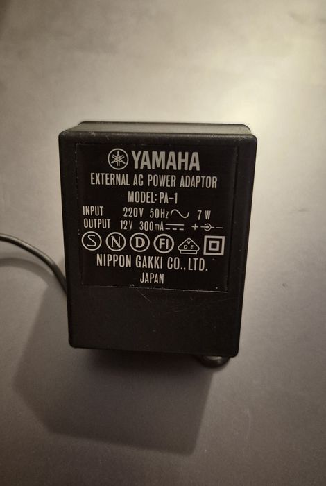 Incarcator adaptor AC 120V YAMAHA PA-1 DC-12V 300mA Japan