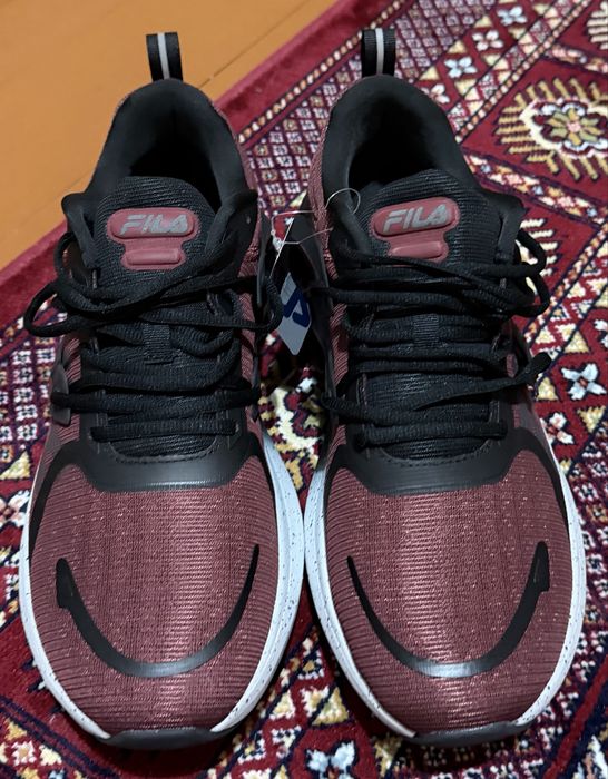 кросовки Fila Neon 45 размер
