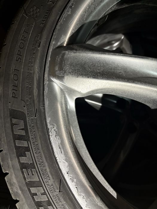 Продавам джанти 8x18J BMW с летни гуми 4бр