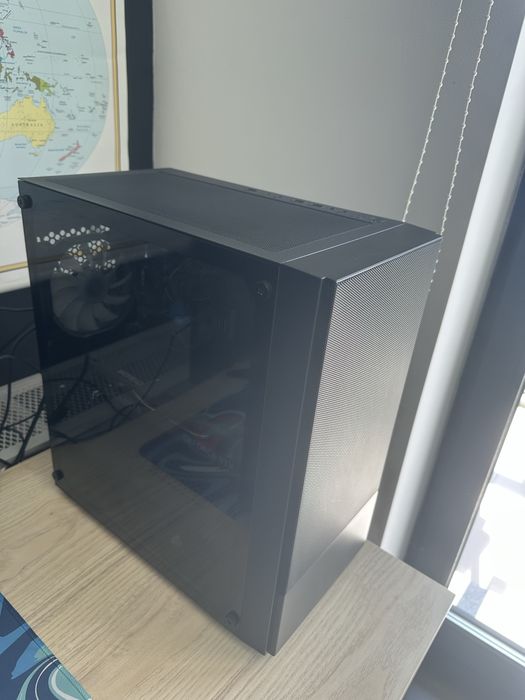 Sistem Desktop Pc Gaming Intel Core I5 10400F, 32 GB RAM, 500 GB SSD, placa Video RTX 4060, Wifi 6