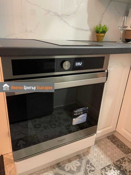 Продава се Едностаен апартамент в София, Център - 42 кв.м за 4691 €/кв.м - Снимка #10