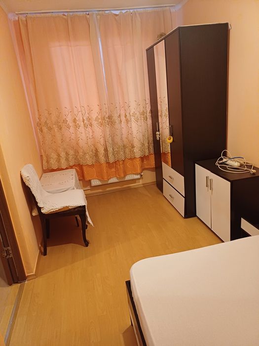 Închiriez apartament 2 camere