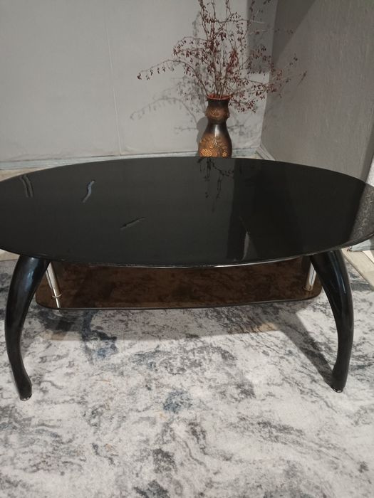 Столик журнальный