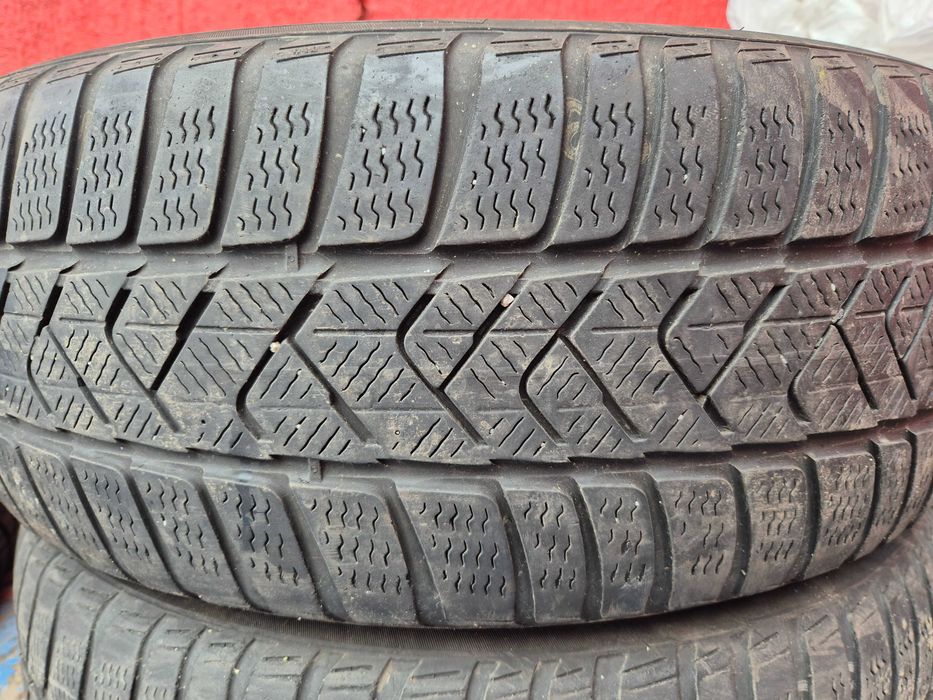 2 Anvelope M+S - 225/55/17 - Pirelli - Stare BUNA - DOT 2019
