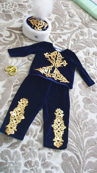 Продам  костюм детский