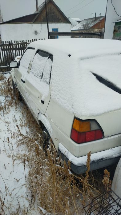 Продам гольф 2 на запчасти