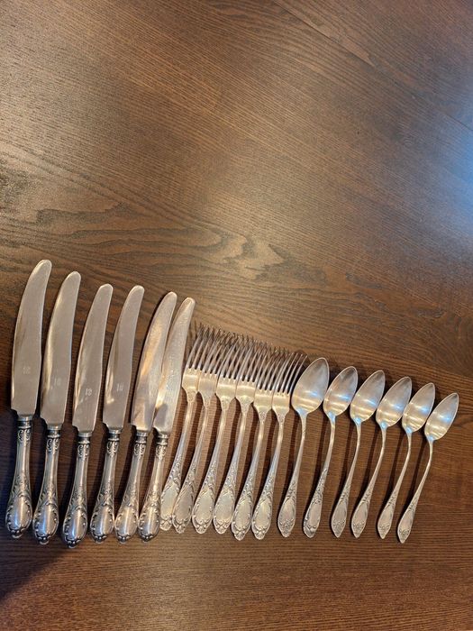 Set tacamuri placate cu argint