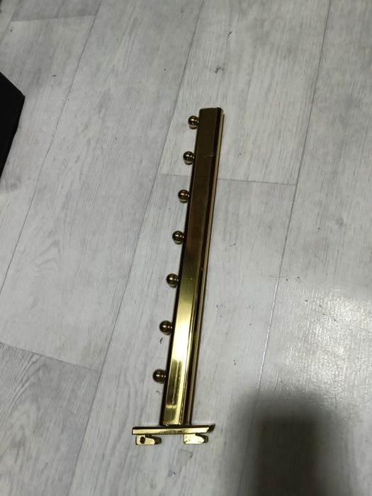 Продам вещалки профиль