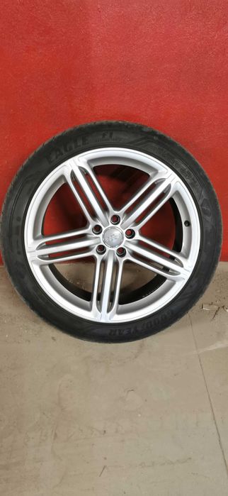 Продавам оригинални  алуминиеви джанти  за Ауди А8  R20