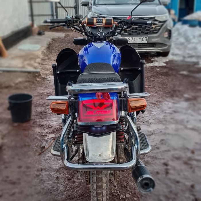 Мотоцикл жельмая м16 200