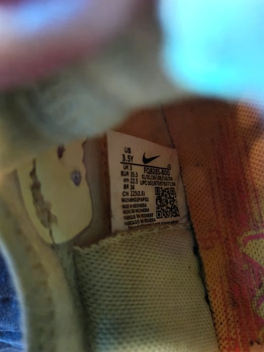 Бутонки+стоножки Найк номер 35.5