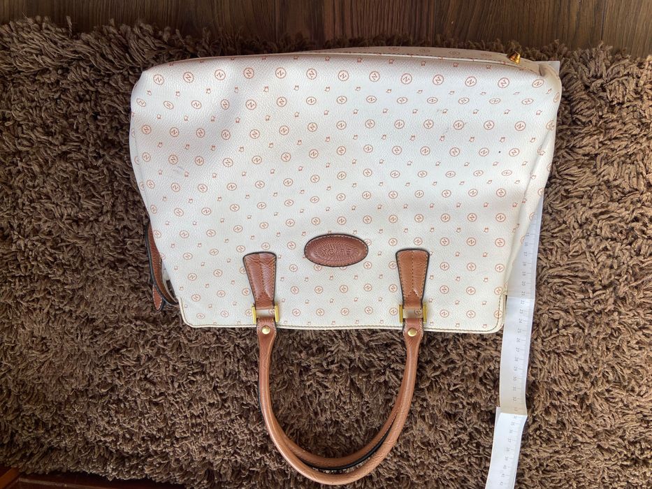 Елегантна дамска чанта