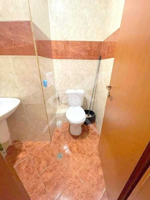 Продава се Тристаен апартамент в к.к. Слънчев бряг - 72 кв.м за 1000 €/кв.м - Снимка #4